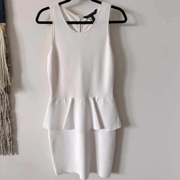 BCBG hot dress 🔥 - Picture 1 of 3